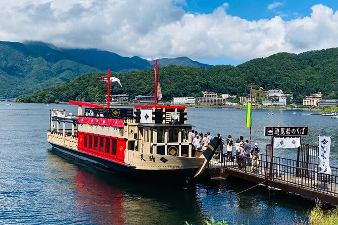 Mt.Fuji Hakone Private Tour With English Speaking Chauffeur - Traveler Participation