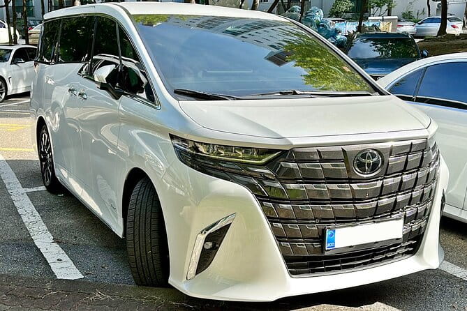 Osaka International Airport (ITM) Private Transfer to Osaka/Kyoto - Booking and Confirmation