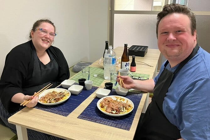 Osaka Takoyaki and Matcha Whisking - Whisking Matcha: A Cultural Experience