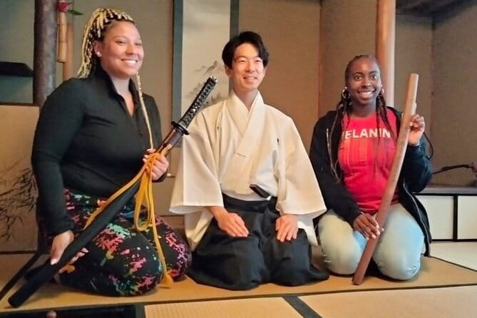 Osaka: Train With a Real Samurai – Exclusive Swordsmanship Lesson - The Art of Swordsmanship in Japan