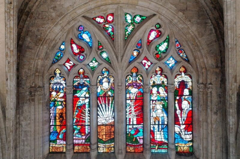 Oviedo: Guided Tour in Oviedo and Cathedral With Tickets - Tour Overview and Pricing