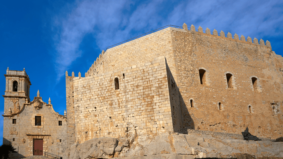 Peñíscola: Castle & Walled City Spanish Guided Tour - Tips for Your Visit