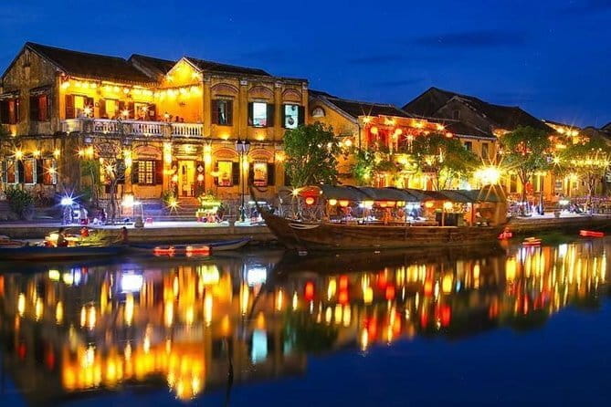 Private Boat Night Tour of the Mugenkyo Ravine - Tour Participant Requirements