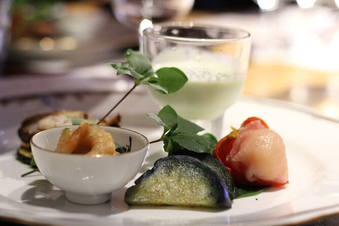 Private Day Tour Through Niigata City (History, Sushi, and Sake) - Tour Details