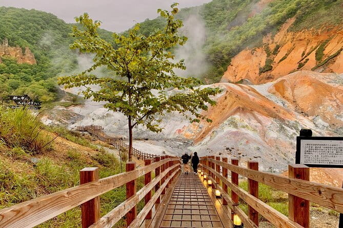 Private Day Tour to Hokkaido Noboribetsu and Lake Toya by Car - Tour Overview