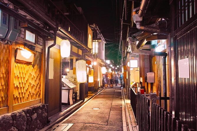 Private Guided Local Bar Crawl Experience in Kyoto - Discovering Hidden Gem Bars