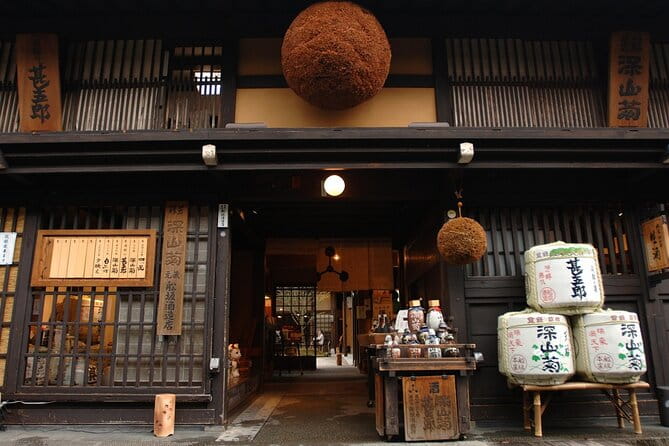 Private Half-Day Walking Tour in Takayama - Experiencing Local Culture