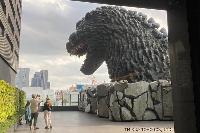 Private Sushi Making and Tsukiji Tour With Additional Activity - Transportation and Accessibility