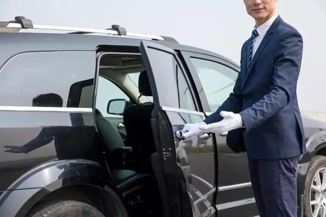Private Transfer From Kansai International Airport to Osaka - Service Overview
