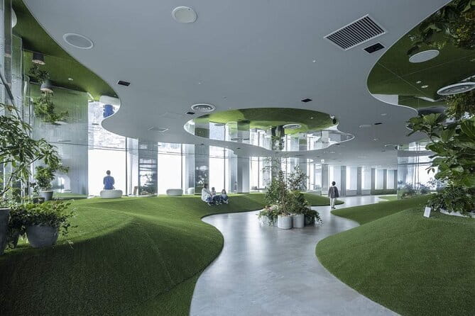 RED Tokyo Tower: Admission and Unlimited Rides in Tokyo, Japan - Facilities and Additional Inclusions