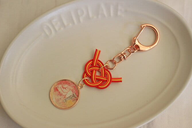 Romantic Mizuhiki Knot and Omikuji Washi Charm Workshop in Tokyo - Overview of the Workshop