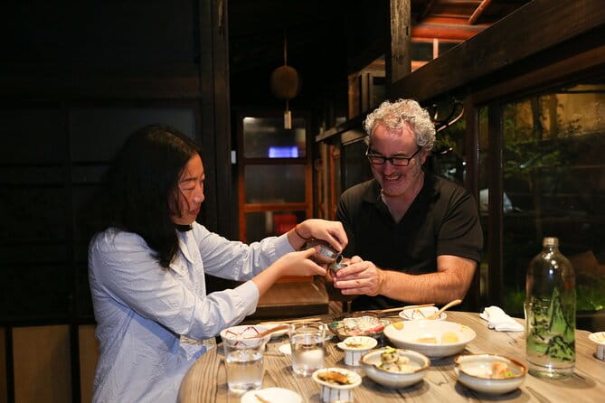 Sake Bar and Pub Crawl in Central Kyoto (Food & Sake Tour) - Key Points