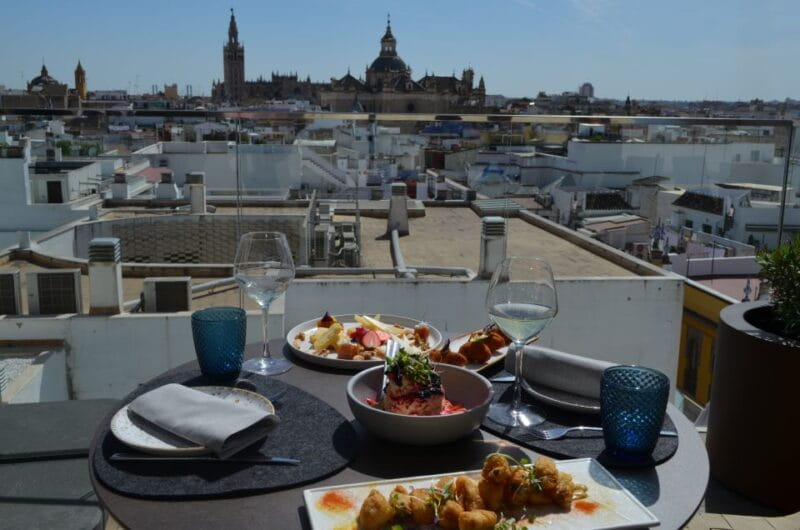 Seville: Cathedral Guided Tour W/ VR City Tour & Roof Lunch - Things To Known