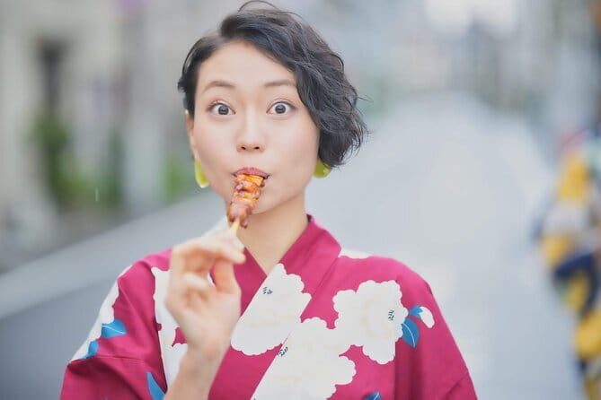 Shinjuku Explore Tokyo With Japanese Food and Izakaya - Food and Drink Inclusions: What to Expect