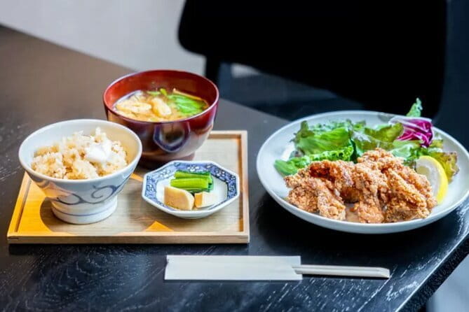 Snow Monkey, Hokusai & Sake: A Perfect Day in Nagano - Tour Overview and Inclusions