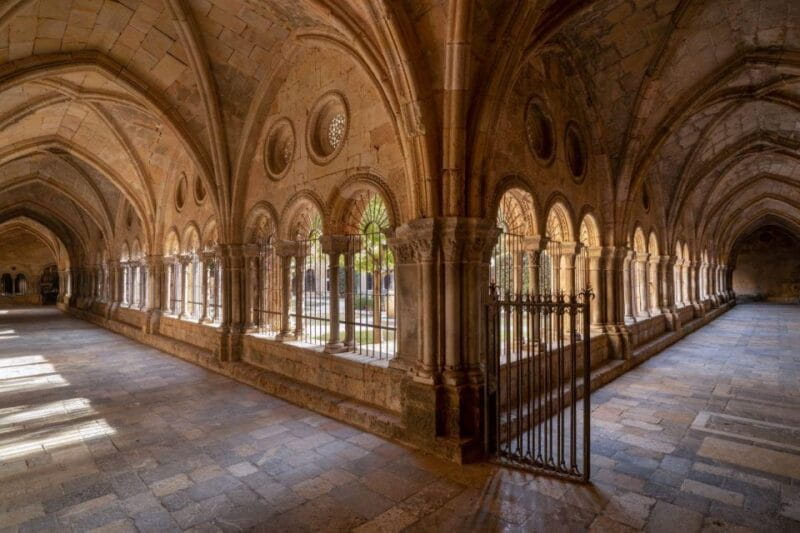 Tarragona: Cathedral Entry Ticket - Art and Artistic Heritage