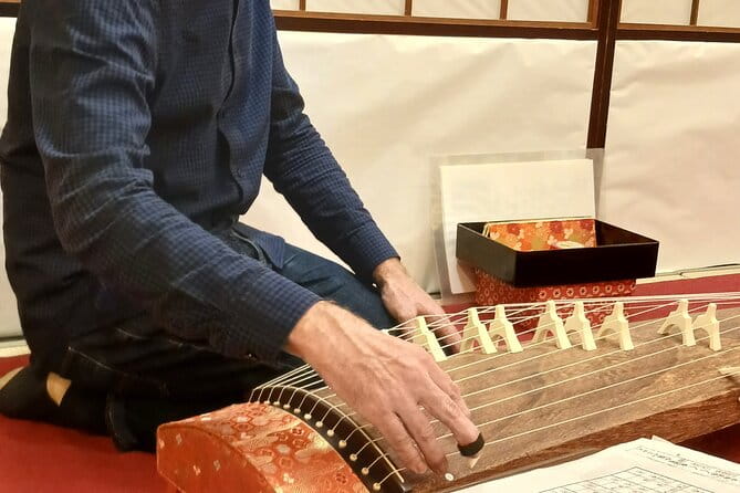 Tea Ceremony With Japanese Harp Performance in Kyoto - Experiencing the Japanese Harp (Koto) Performance