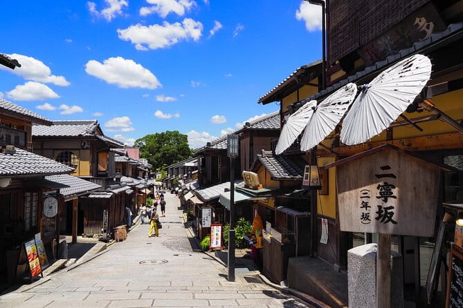 The Beauty of Kyoto - Historical Walking Tour of Higashiyama Area - Appreciating the Blend of History and Modernity