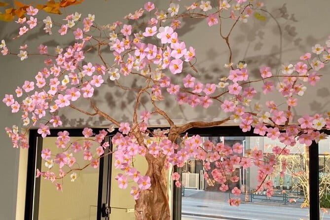 Tokyo 6hr Private Guided Tour & Tablet Guided Origami Experience - Tour Accessibility