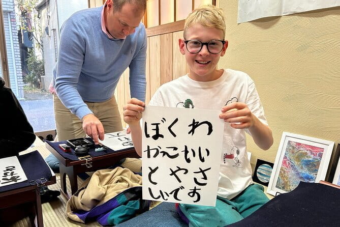 Tokyo: Calligraphy Workshop & Original T-Shirt Creation - Calligraphy Techniques