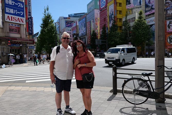 Tokyo Customized Private Walking Tour With Local Guide - Booking and Customer Service
