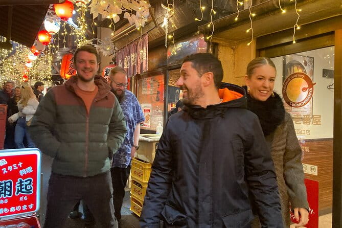 Tokyo Japanese Local Bar Night Tour in Shinjuku - Exploring Shinjukus Local Izakayas