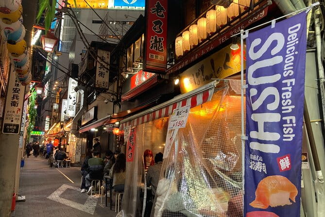 Tokyo Japanese Local Bar Night Tour in Shinjuku - Delectable Japanese Cuisine