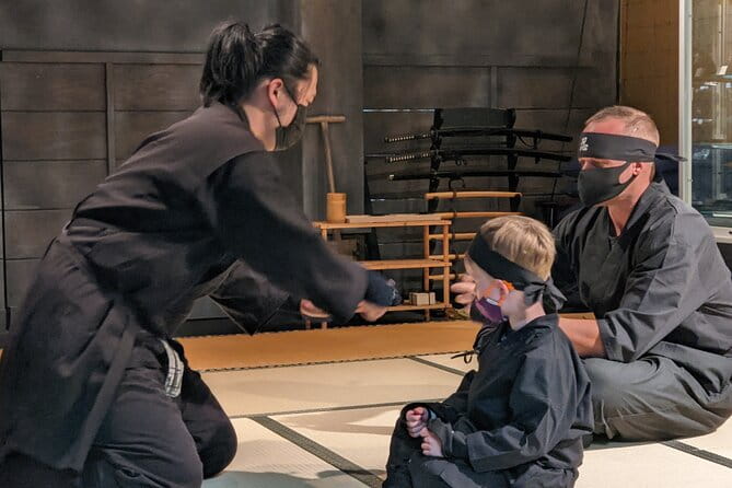 Tokyo Private Car Tour: Professional Guide and Driver/Optional Airport Xfer - Transportation and Amenities