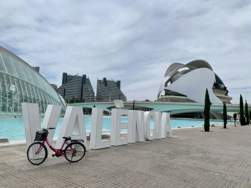 Valencia: Daily Rental Bike - Key Points