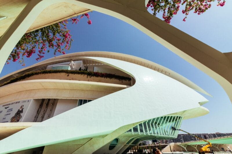 Valencia: Private Tour W/ Locals – Highlights & Hidden Gems - Participant Information