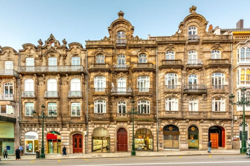 Vigo: Private Walking Tour Around the City With Beer or Wine - Overview of the Tour