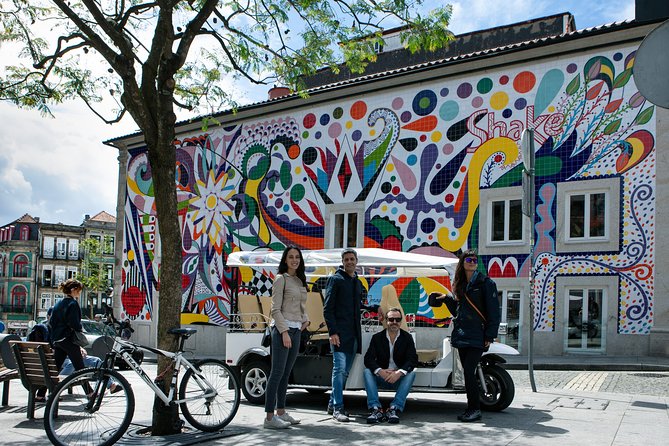 1.5-Hour Private Electric Tuk Tuk Sightseeing Tour Historic Porto - Tour Duration and Group Size