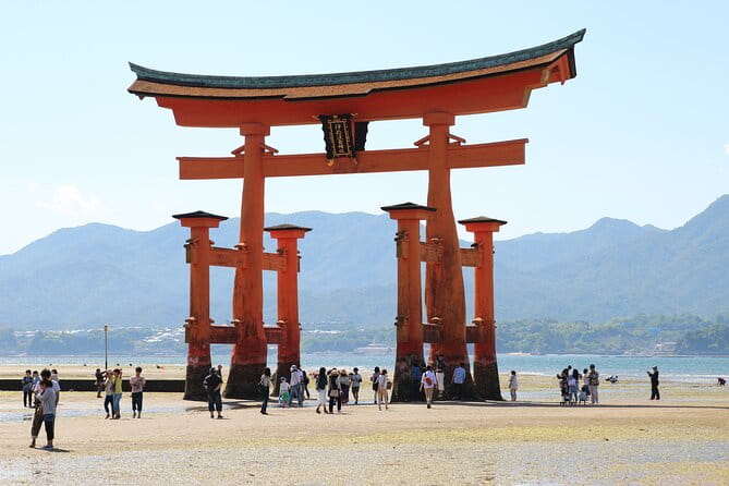 1-Day Private Sightseeing Tour in Hiroshima and Miyajima Island - Meeting and Accessibility