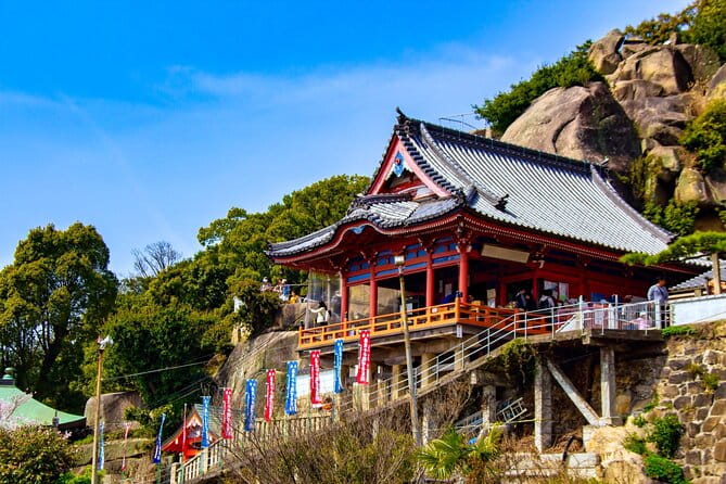 1 Day Tour Onomichi Temples Exploration and Saijo Sake Tasting - Itinerary and Activities