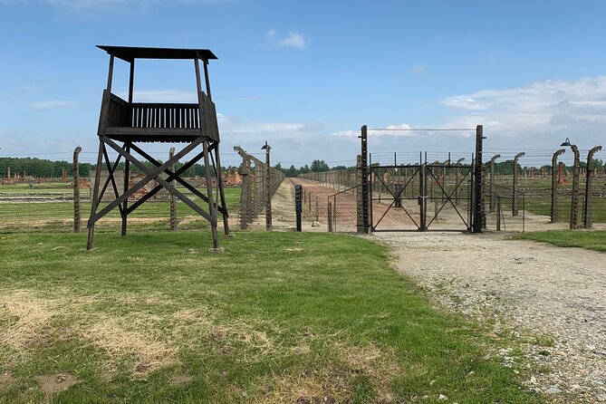 1 Day Trip Auschwitz-Birkenau Memorial and Museum Guided Tour From Krakow - Cancellation and Refund Policy