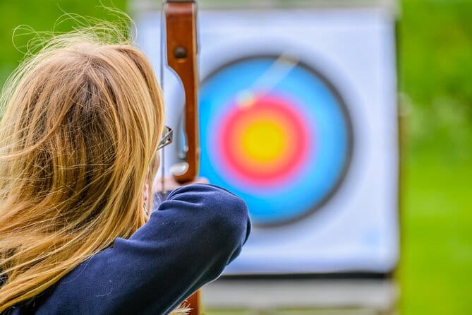 1 Hour Archery Session in Warwick - An In-Depth Look at the Warwick Archery Experience