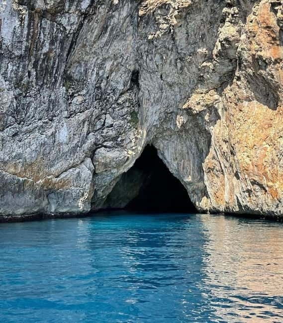 1-hour boat excursion to discover the caves of Salento - Key points / Takeaways