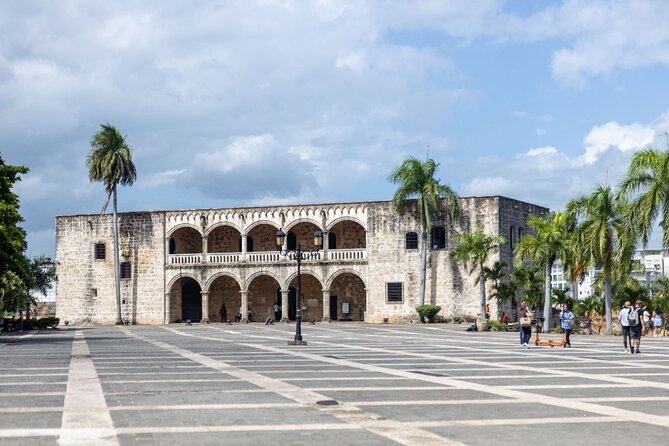 1-Hour Colonial Historical Segway Tour in Santo Domingo - Health and Safety Considerations