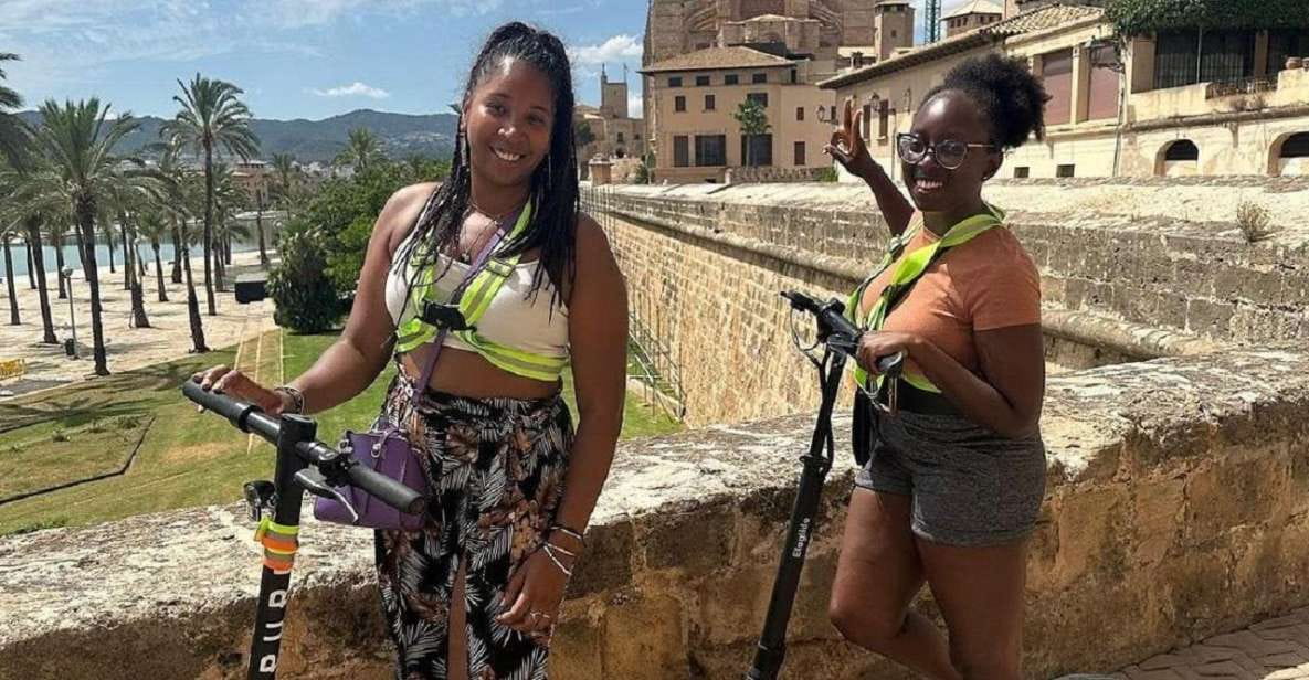 1 Hour Electric Scooter Tour in Palma De Mallorca - Itinerary and Experience