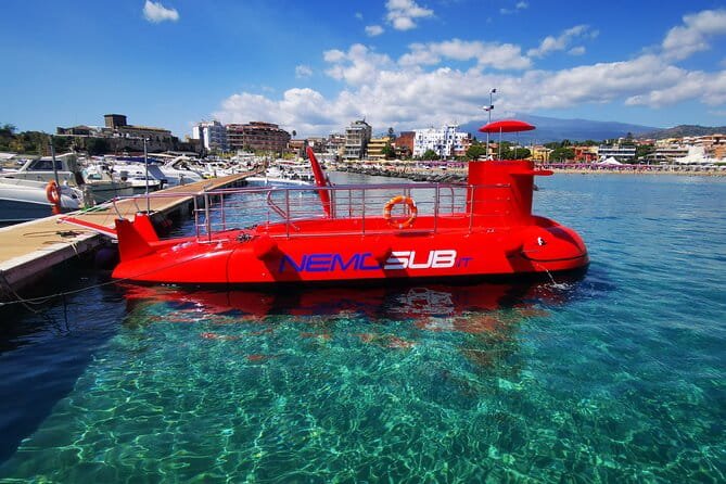 1-Hour Guided Semi-Submarine Tour to Isola Bella - Who Will Love This Tour?