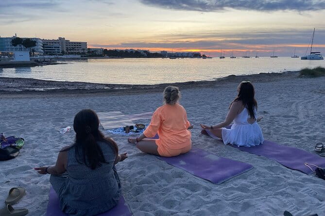 1 Hour Ibiza Beach Yoga Class - Who this experience is perfect for