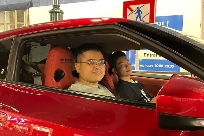 1 Hour Tokyo Tour in Liberty Walk Nissan GTR - Important Information for Travelers