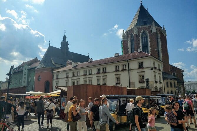 1-Hour Tour to Krakow's Old Town by Electric Golf Cart - Who Will Love This Tour?
