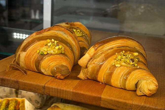 #1 Lyon Pastries Food Tour | 6 Tastings | Max 8ppl | Small Group - Who Will Love This Tour?