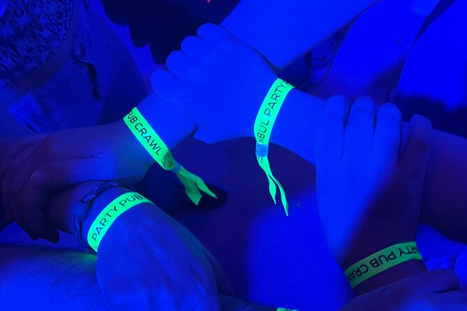 #1 Rated Istanbul Party Pub Crawl W Party Bus/Sultanahmet&Taksim - Cancellation Policy Explained