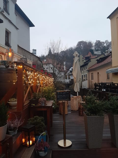 1000 years of history! Evening walking foodie tour - An In-Depth Look at the 1000 Years of History and Cuisine