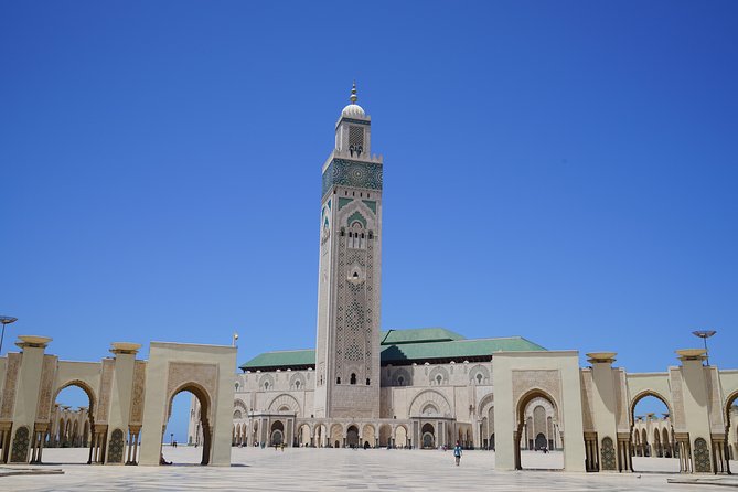 11 Days Adventurous Must-Do Morocco Cultural Tour From Casablanca - Tour Logistics and Accessibility