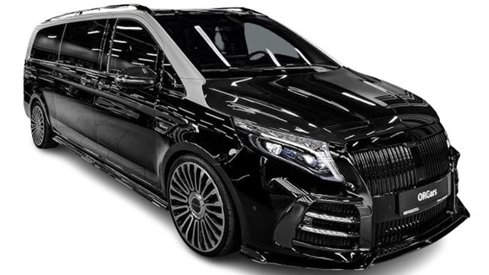 12-PASSENGER MINIBUS TRANSFER FROM LAMEZIA TERME AIRPORT TO ISOLA CAPO RIZZUTO - Key Points