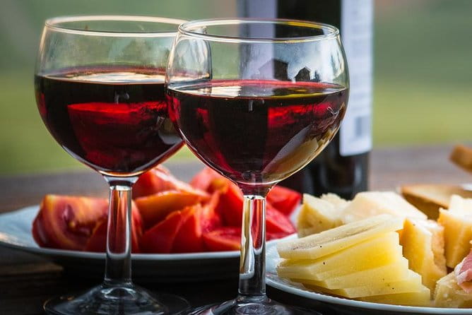 12 Tastings of Heraklion city - walking culture tour - The Sum Up: A Flavorful Introduction to Heraklion