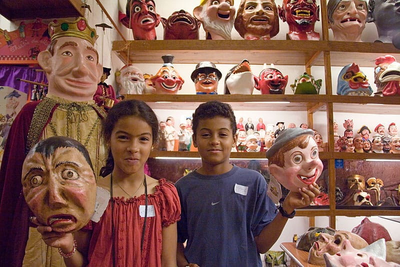 2.5-Hour Kids & Family Walking Tour in English - Tips for Families